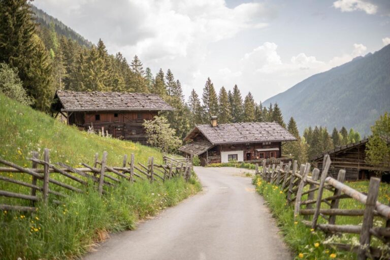 Wandern im Ultental ZImmer mit Frühstück Haus Engethal